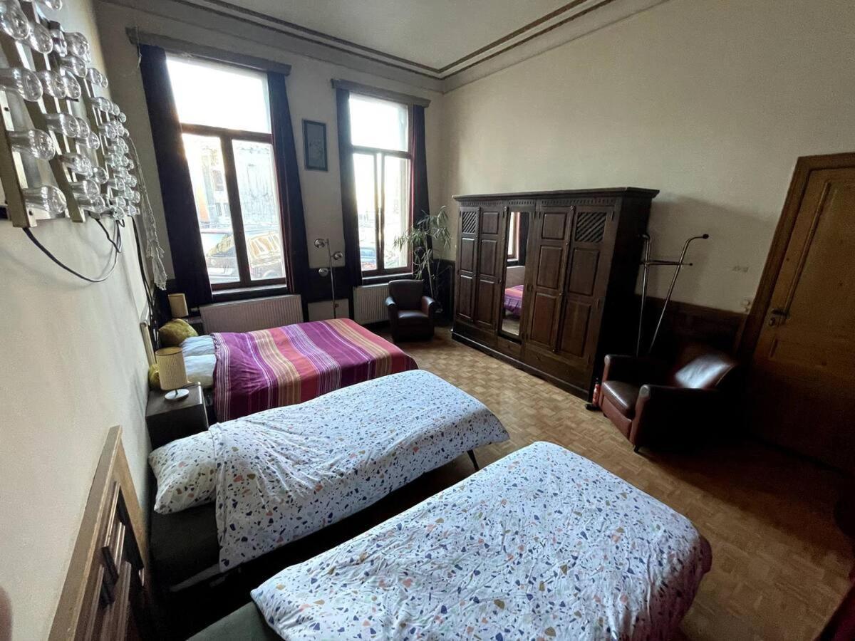 Spacy In Old Townhouse Relaxed Vibe With Late Check-out! Séjour chez l'habitant Gand